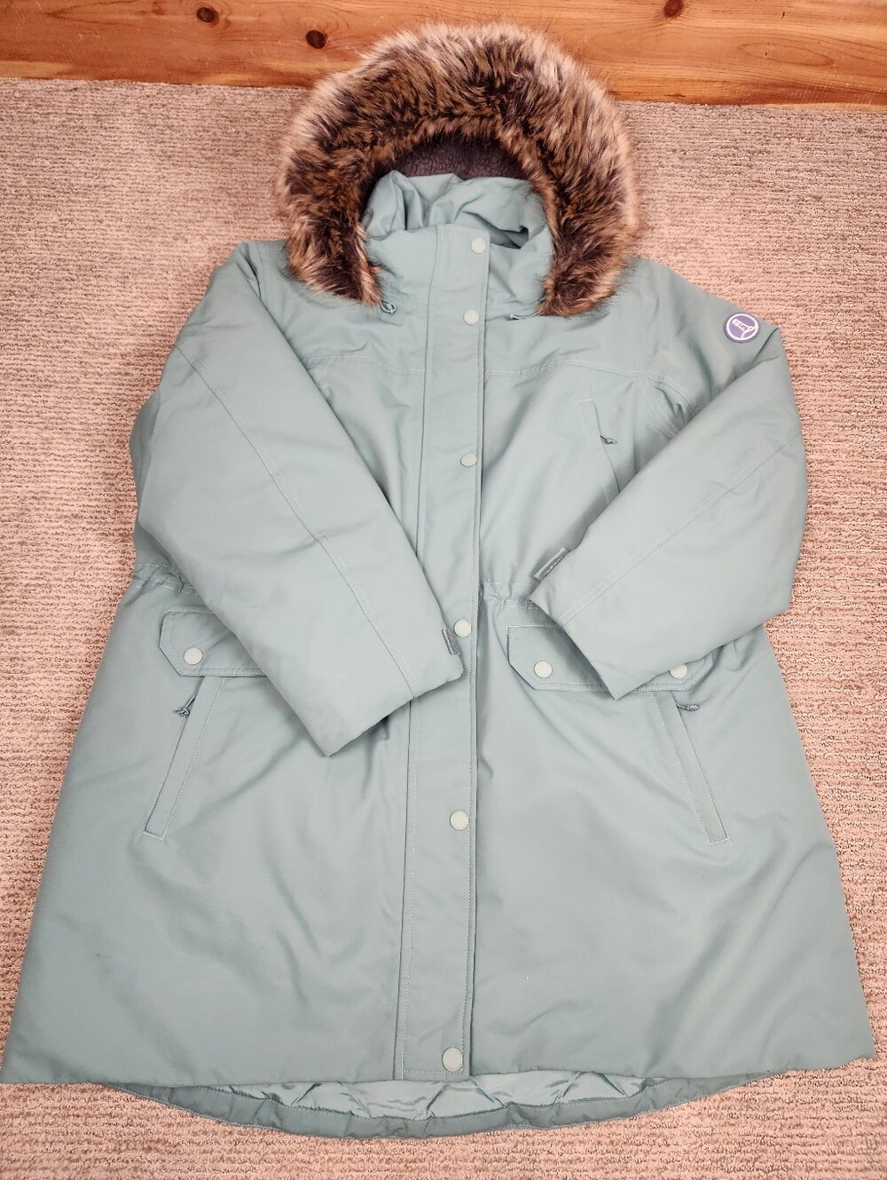 Lands' End Expedition Parka Womens 1X Waterproof Duck Down Winter Faux Fur Hood